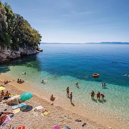 Apartment Pet Friendly In With Wifi Rijeka